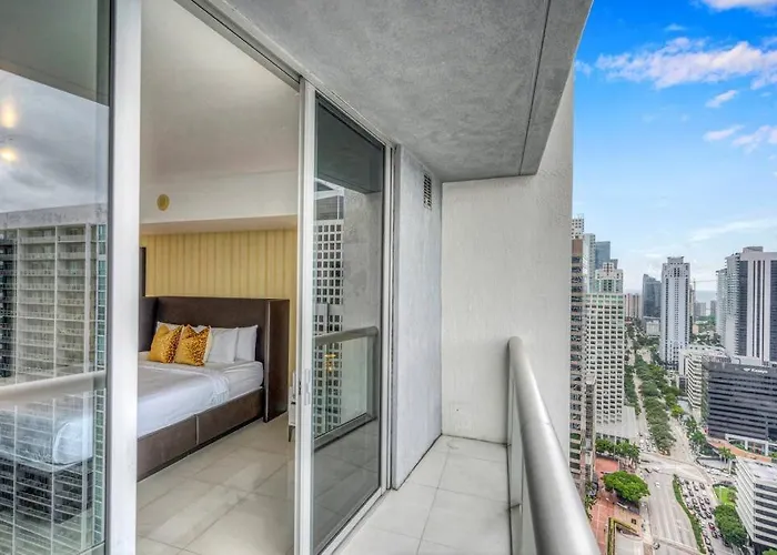 38Th Floor W Residence With Amenities