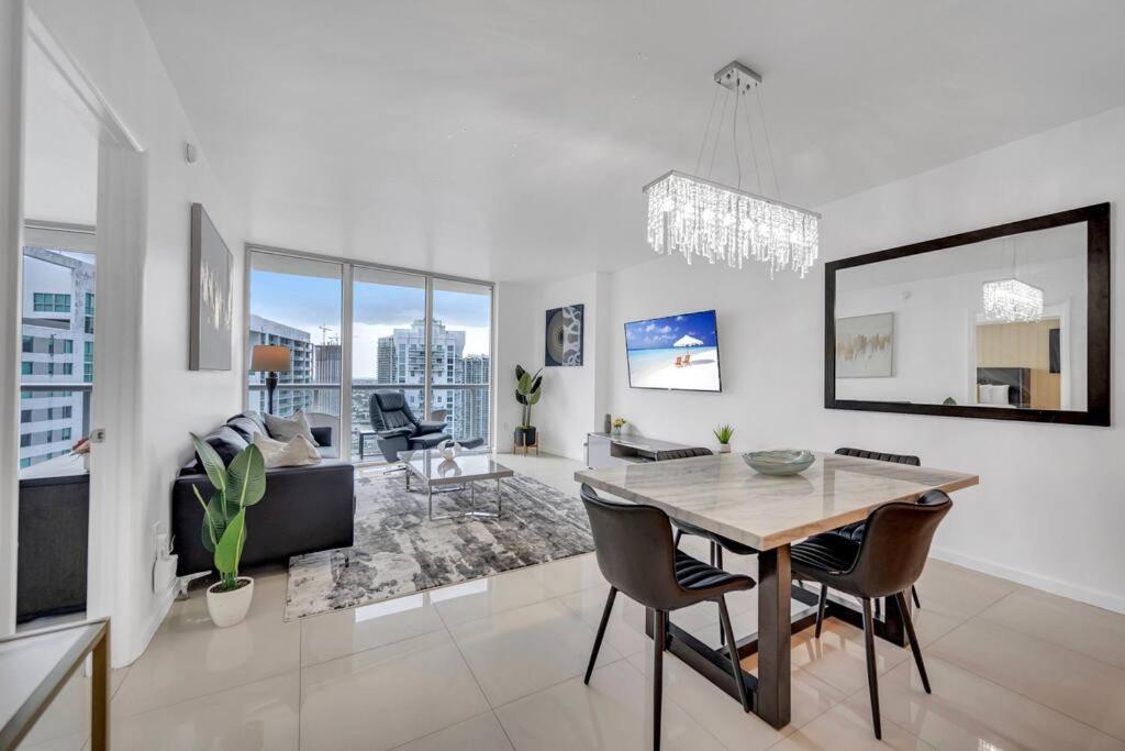 Appartamento 38th Floor W With Amenities *