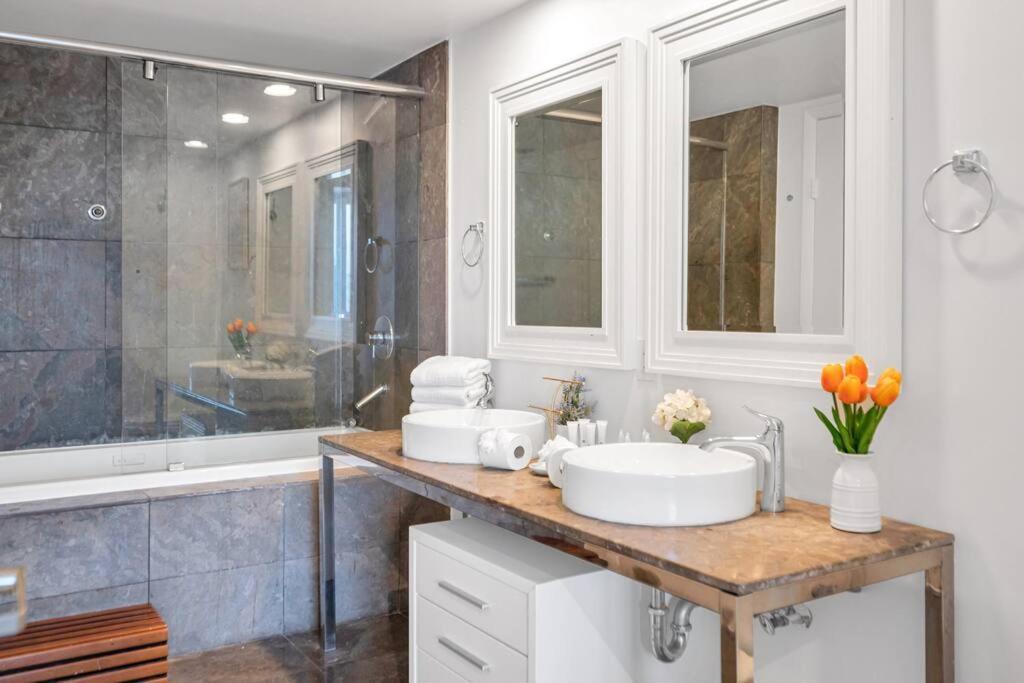 38th Floor W With Amenities Appartamento *